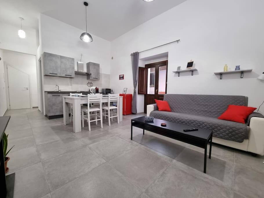 Casa Castello 63 Guest House LʼAquila Eksteriør bilde
